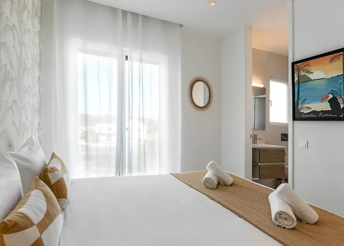 Sunny Penthouse * Ferrel