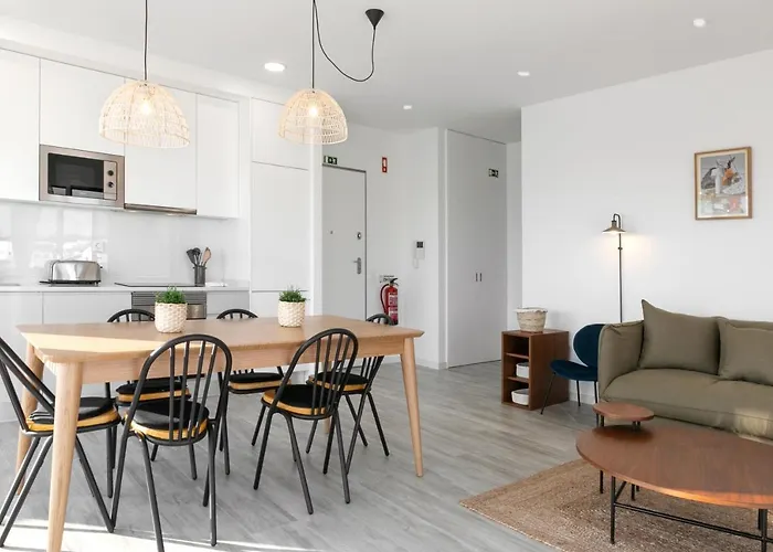 Sunny Penthouse Lägenhet Ferrel (Leiria)